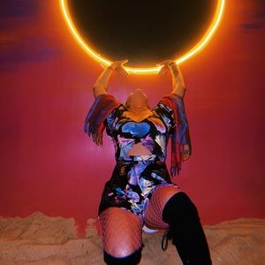 Meet your Posher, Walsh